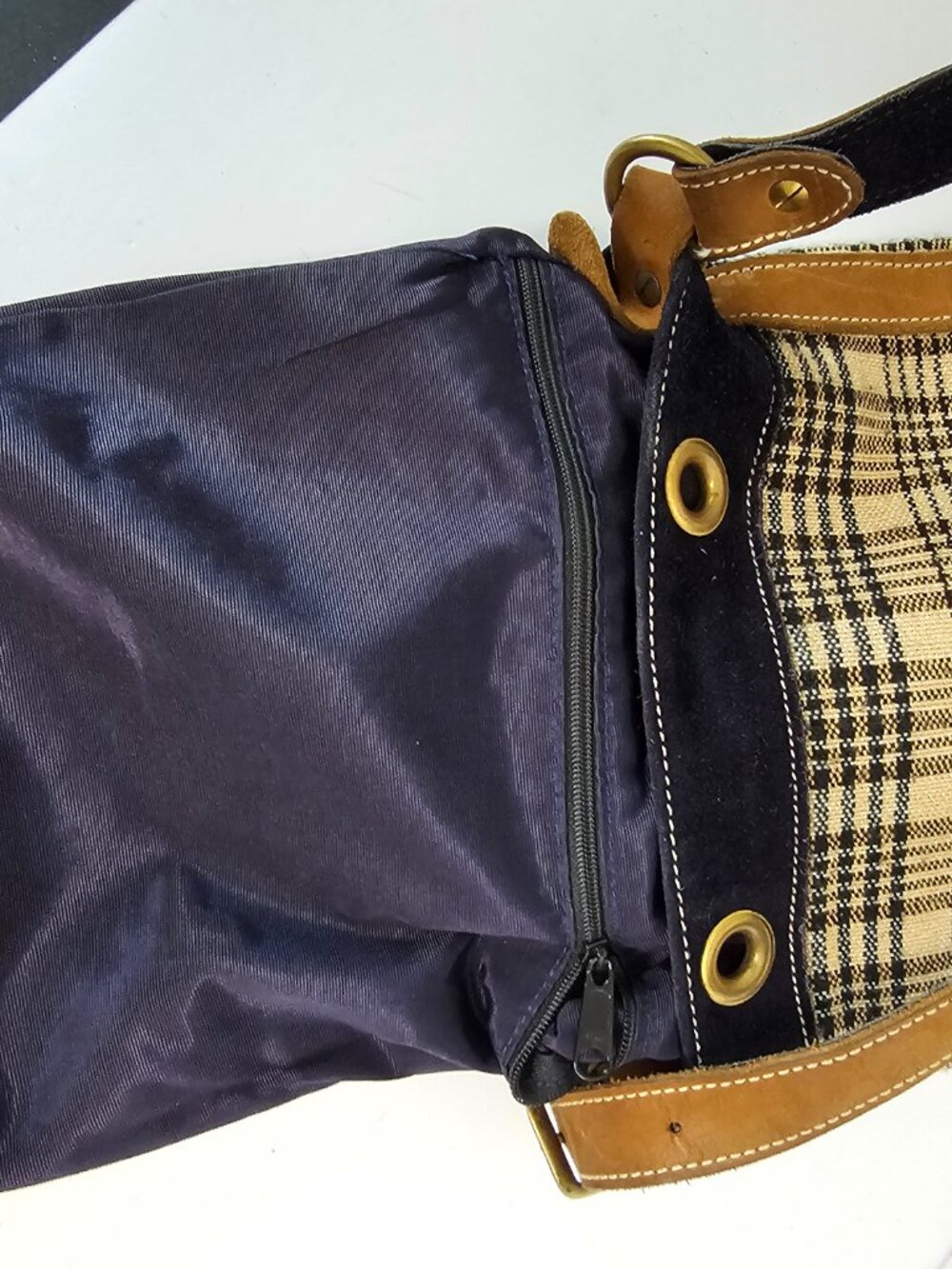 5/A Baker Blanket Bag Plaid Suede Tan Black Shoulder Preppy Equestrian - Picture 8 of 9